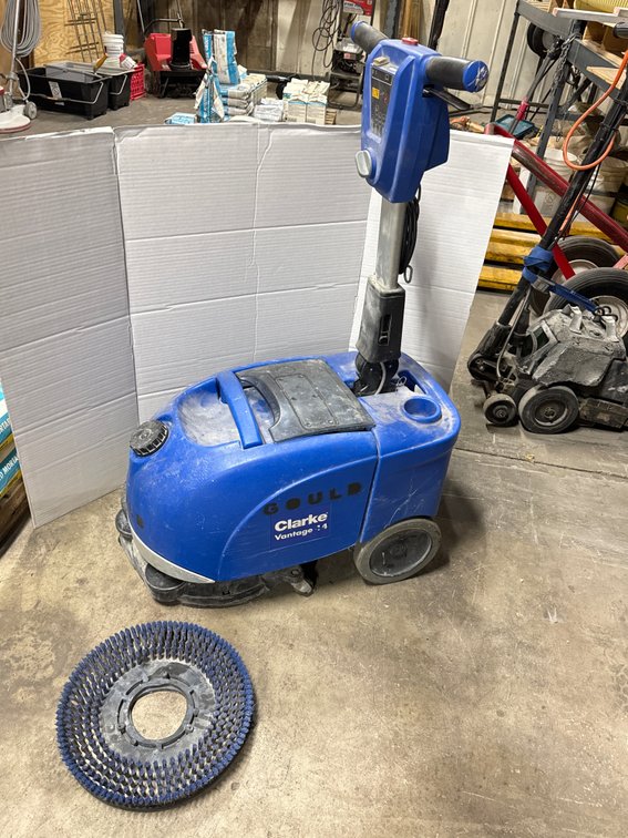Clarke Vantage 14 Walk-Behind Floor Scrubber-Dryer with Rotary Scrub Brush