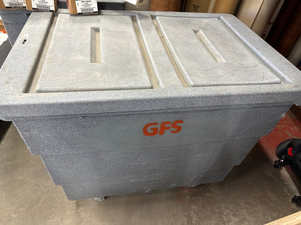 Mobile Bulk Transport Cart with Lid