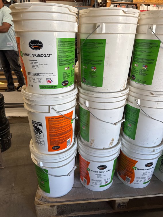 (9) Dependable White Skimcoat Underlayment 50 lb Buckets