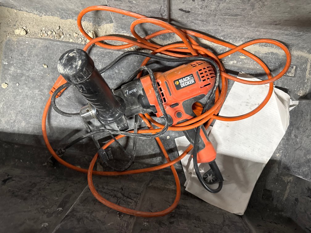 Black & Decker DR560 1/2" 7 Amp Corded Drill with Extension Cord