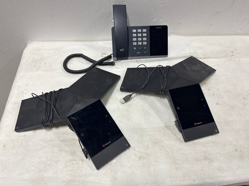 Conference Phones and VoIP Desk Phone