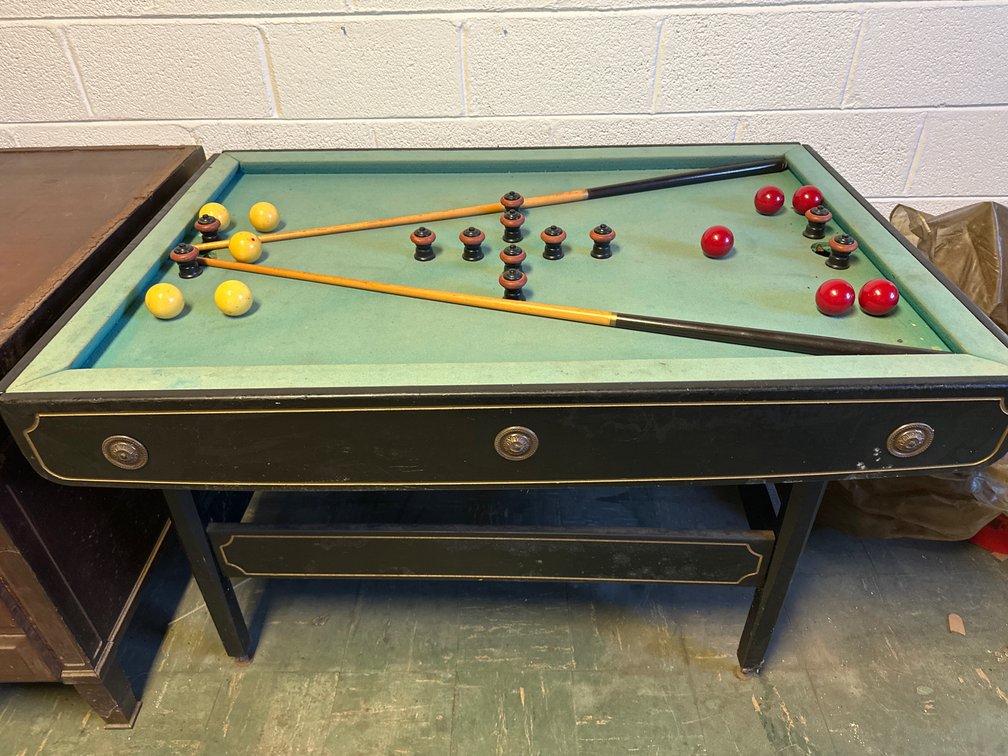 Bumper Pool Table with Stand, Cues, and Balls