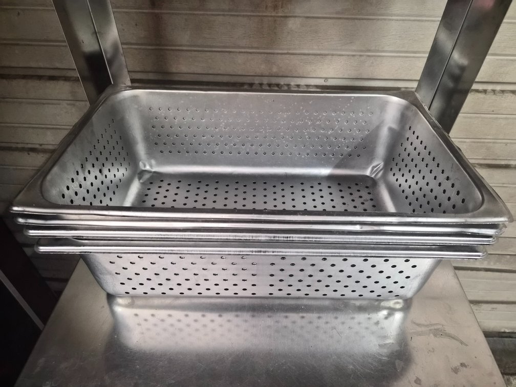 6" Deep Perforated Steam Pans