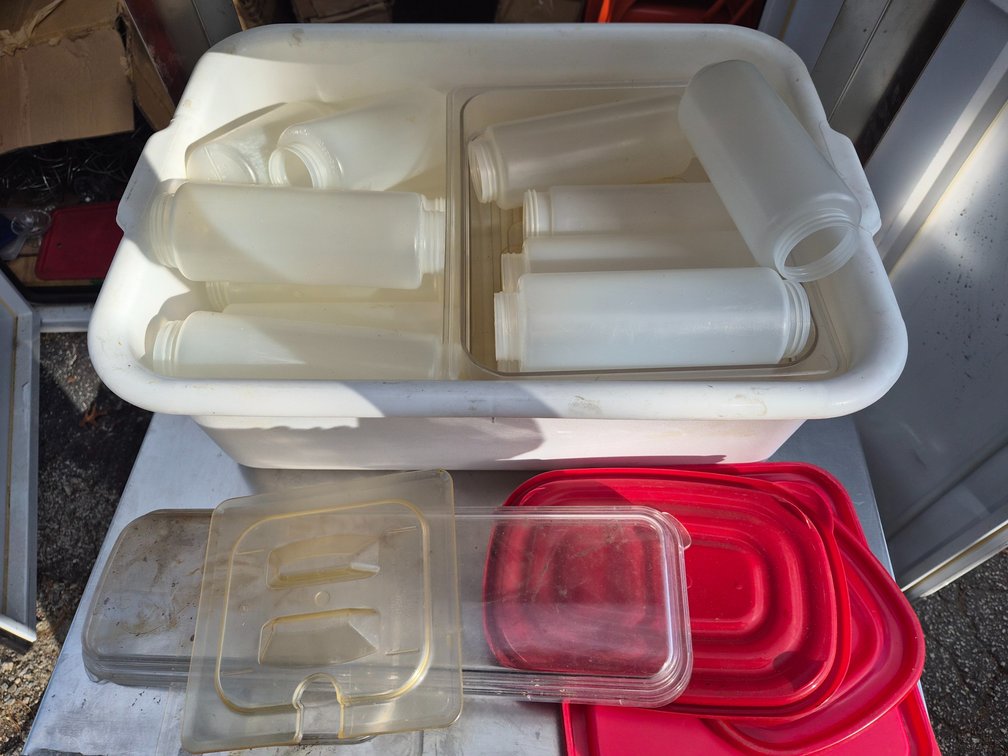 Squeeze Bottles and Lids