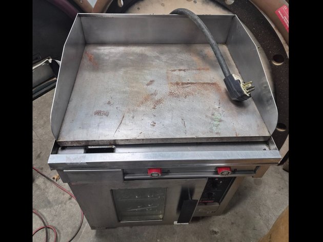Image for Electric Range with Griddle