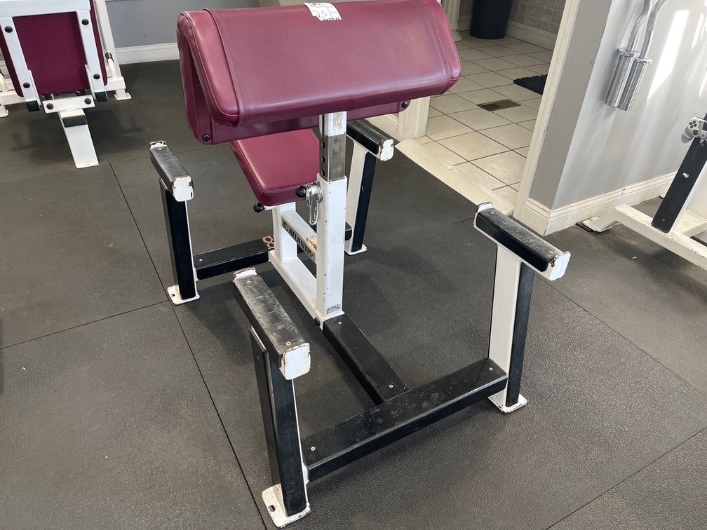 Atlantis Preacher Curl
