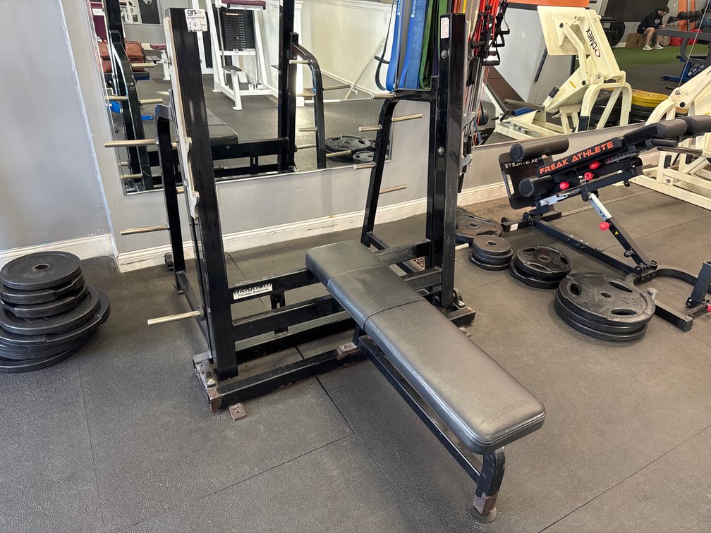 Magnum Bench Press 