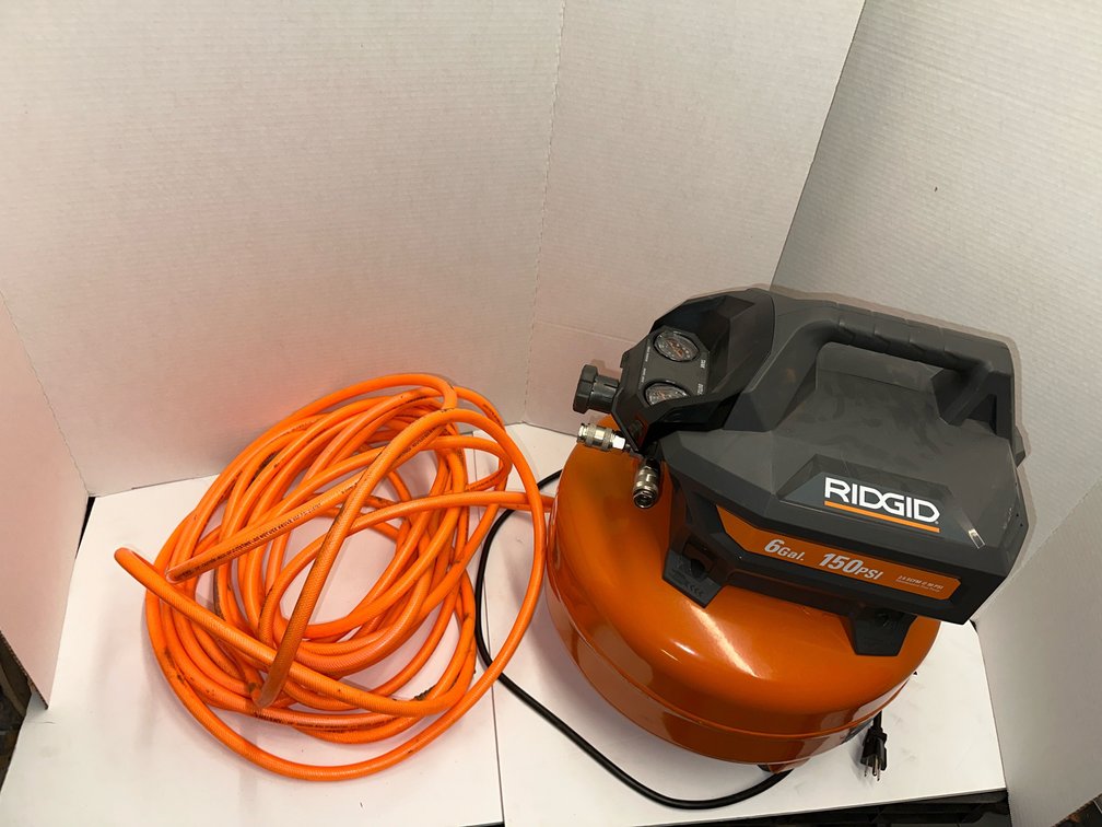 Ridgid 6gal Pancake Air Compressor w/ Air Hose 
