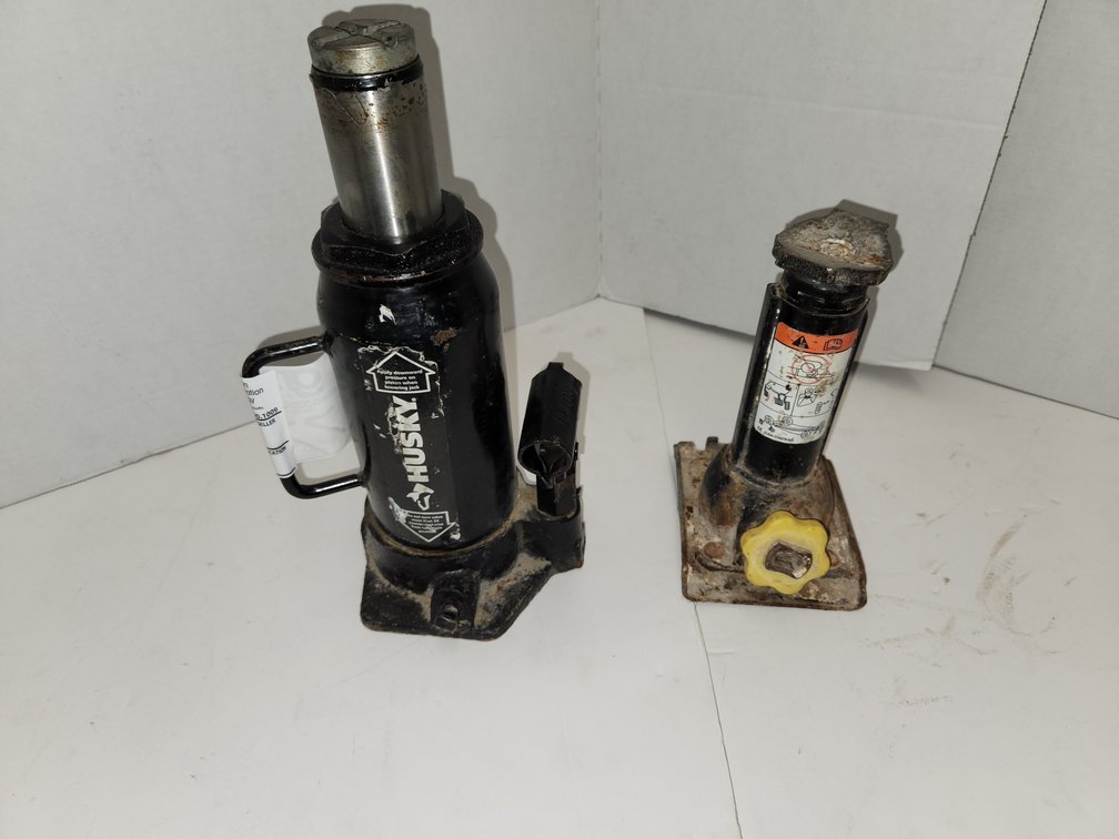12Ton Bottle Jack w/ (1) Mini-Bottle Jack 