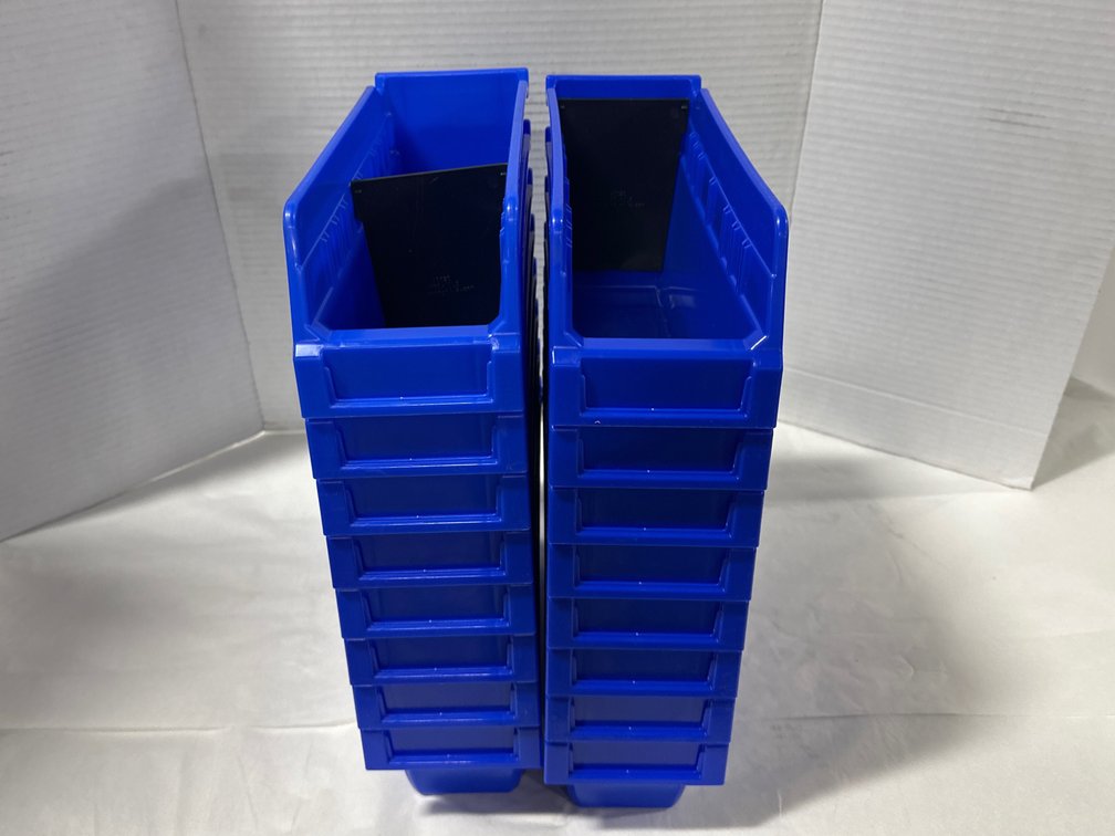 (5)Plastic Hopper Shelf Bin