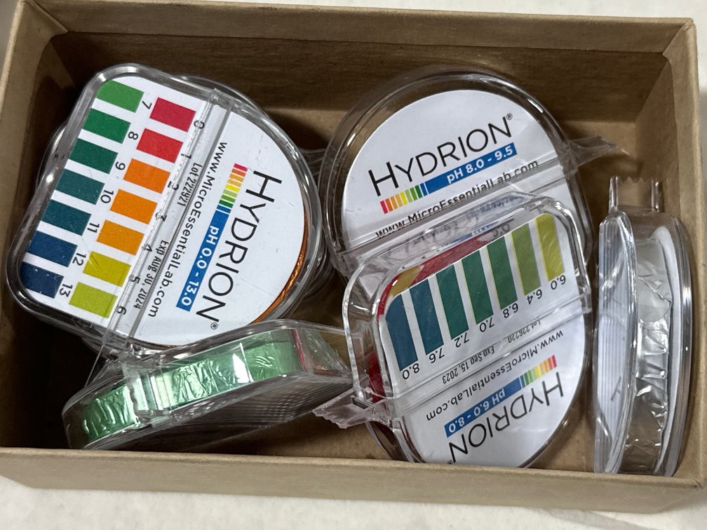 (2)Hydrion Test Papers and (2) Hydrion Midget Pocket PH Set