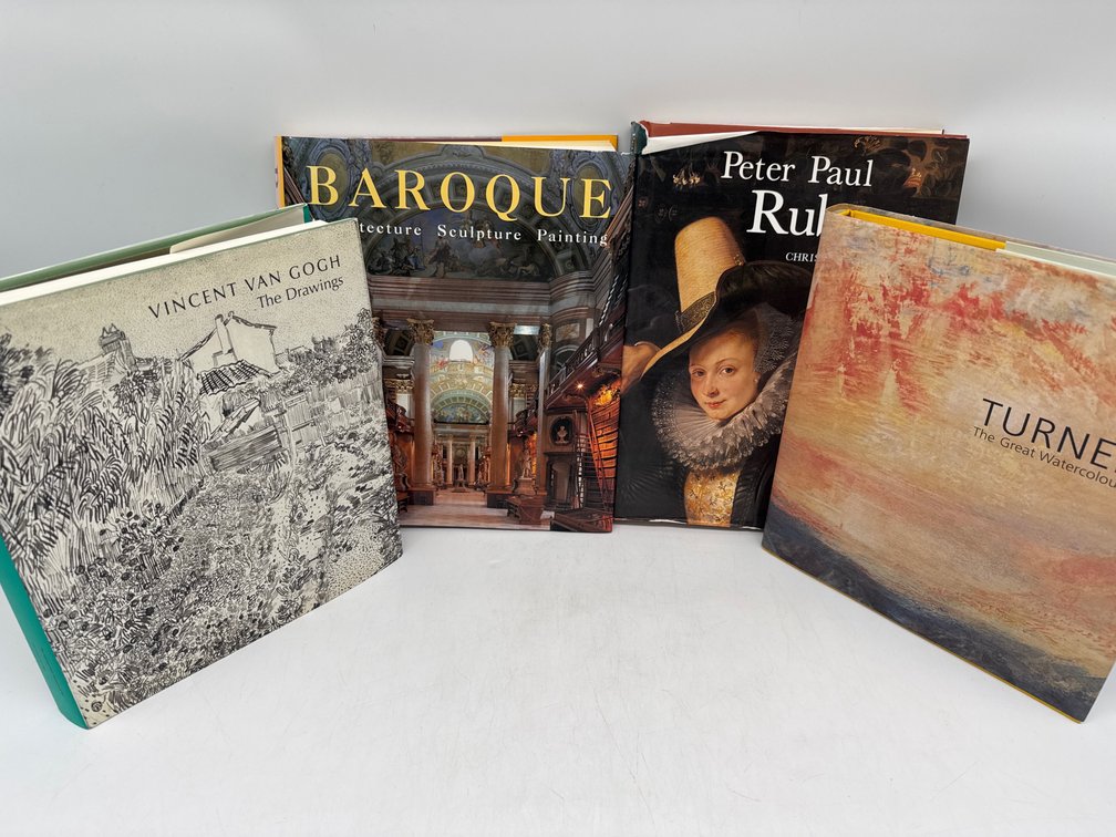 Nice assortment of fine art books