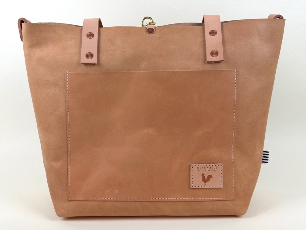 NEW Virginia Signature leather tote; GR