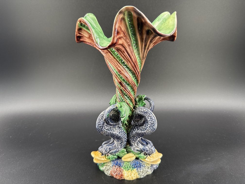 Dolphin majolica vase; GR