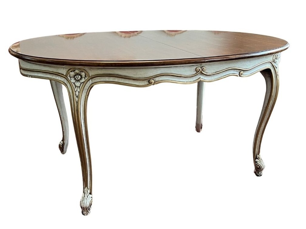 Louis XVI style dining table with 2 leaves; GR