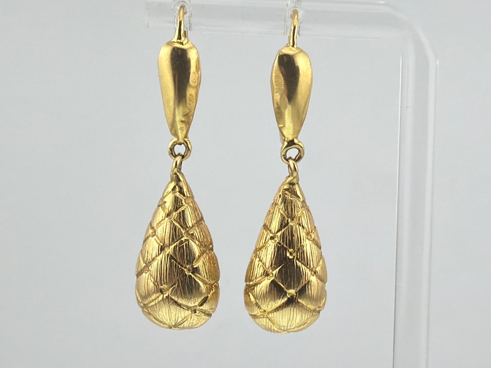 Italian 18kt textured drop earrings