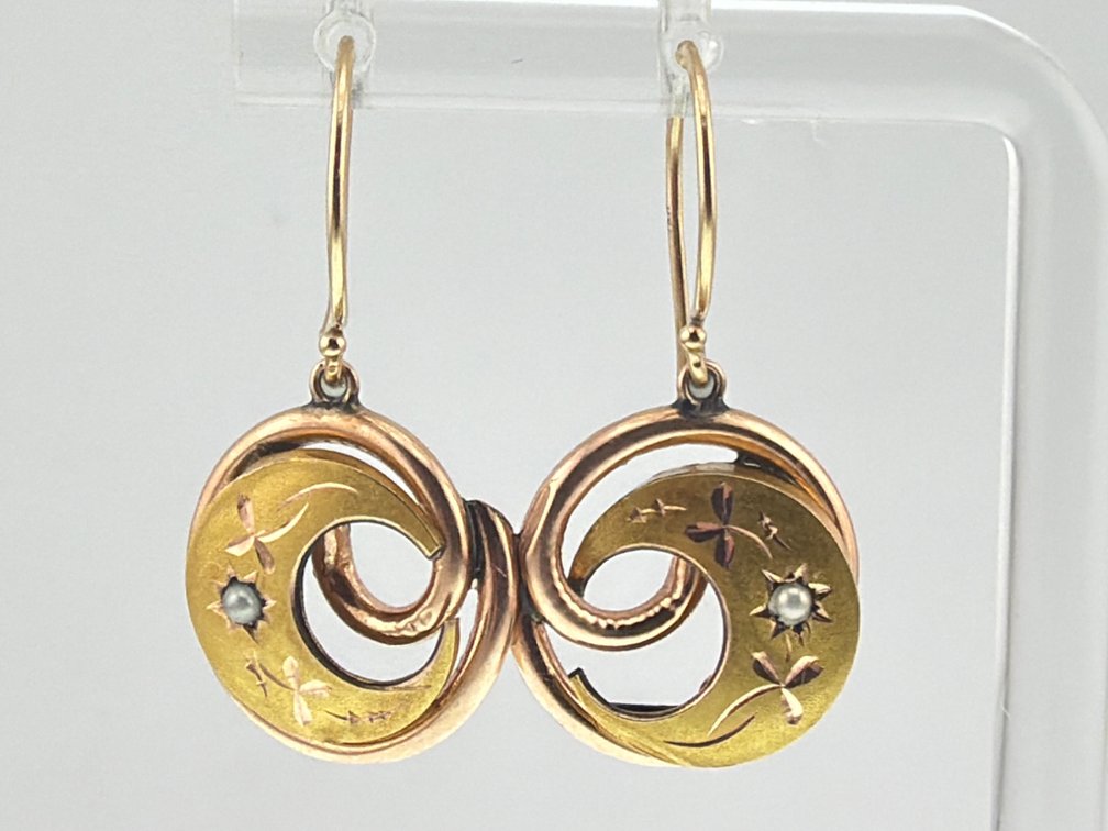 Marked 14kt dangle two tone crescent dangles with seed pearls