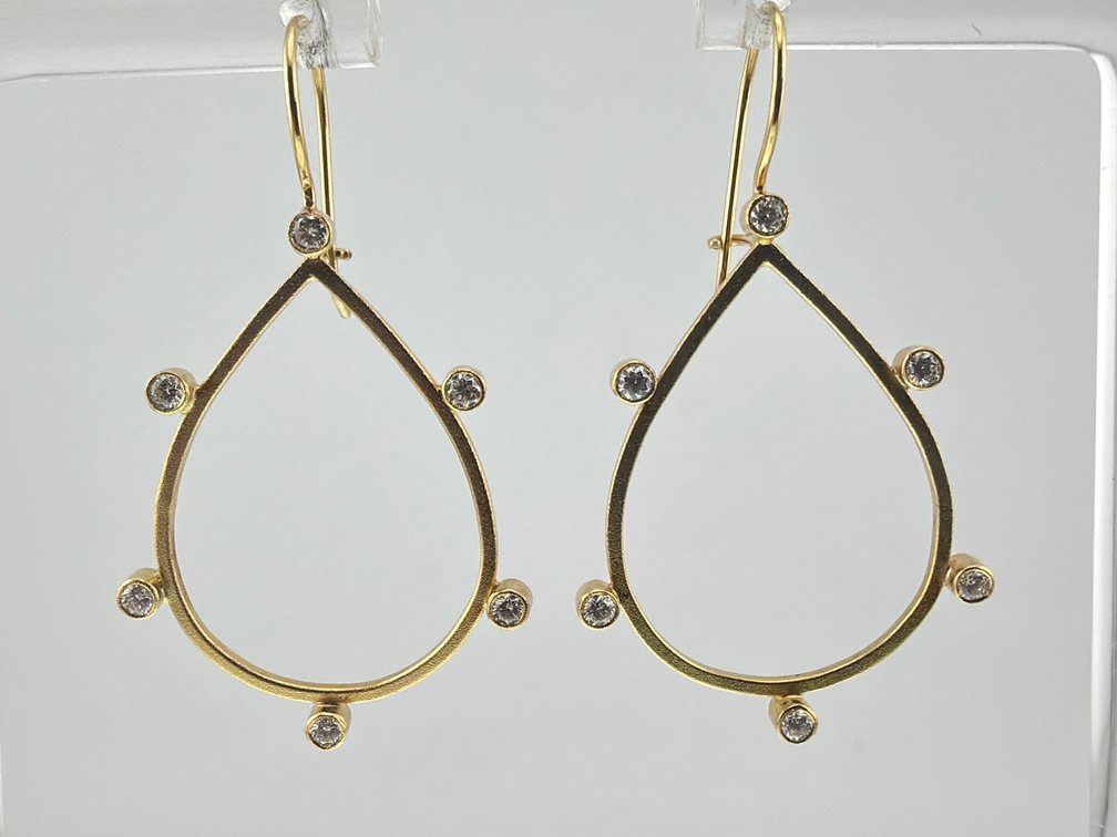 Artisan made 18kt, bezel set diamond tear drop dangle earrings