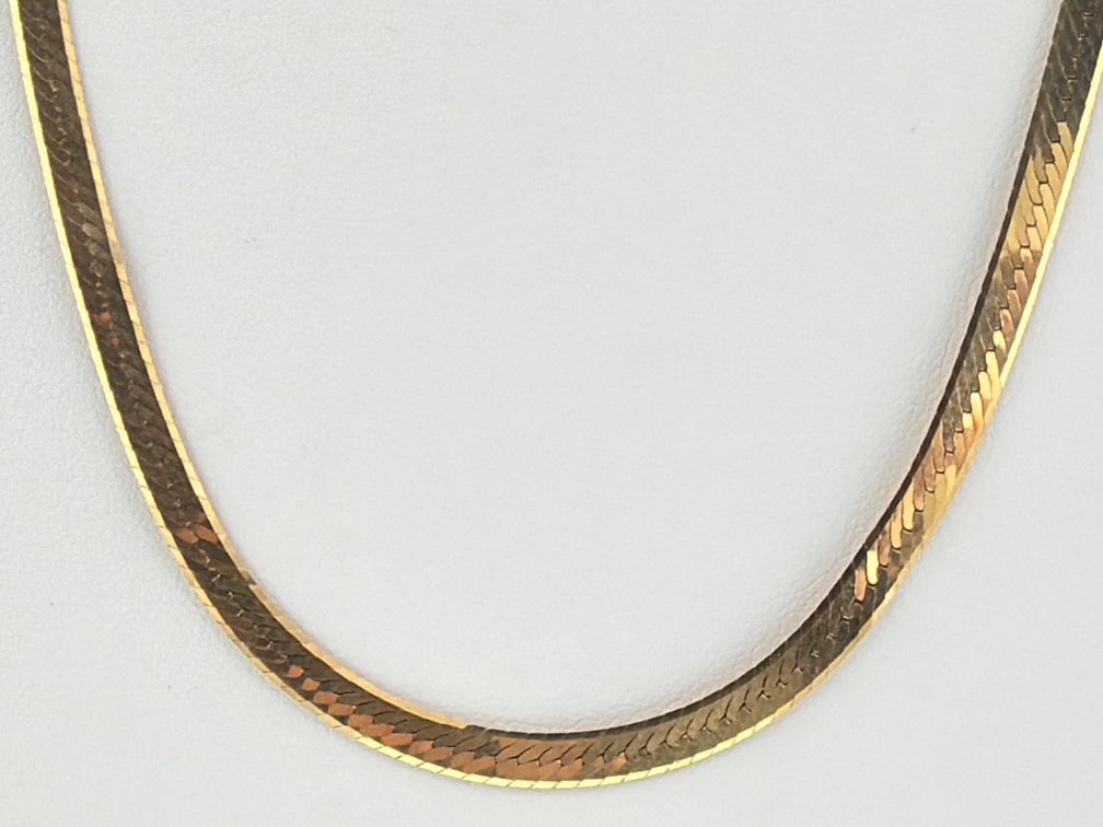 14kt yellow gold herringbone necklace