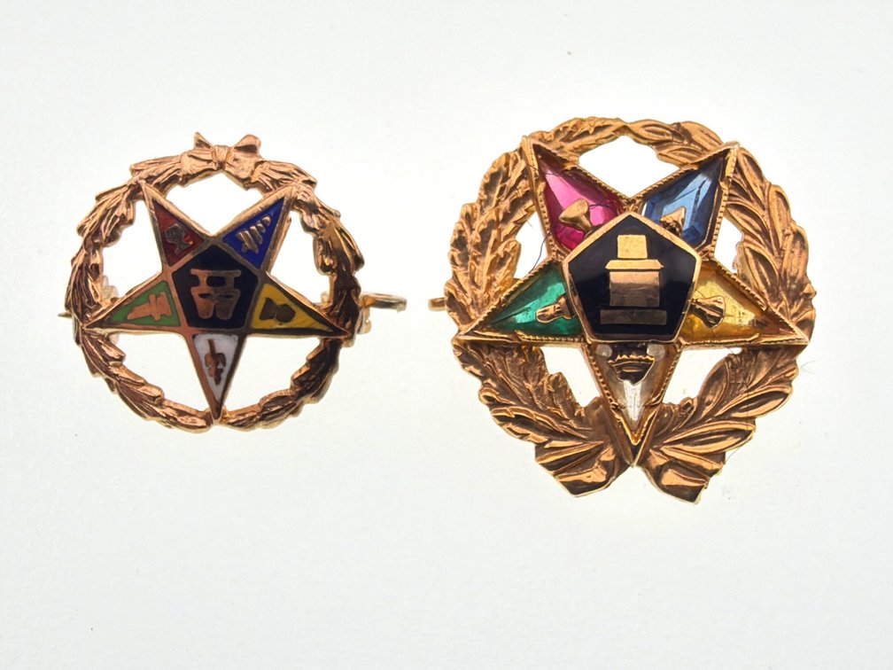 10kt Eastern Star pins