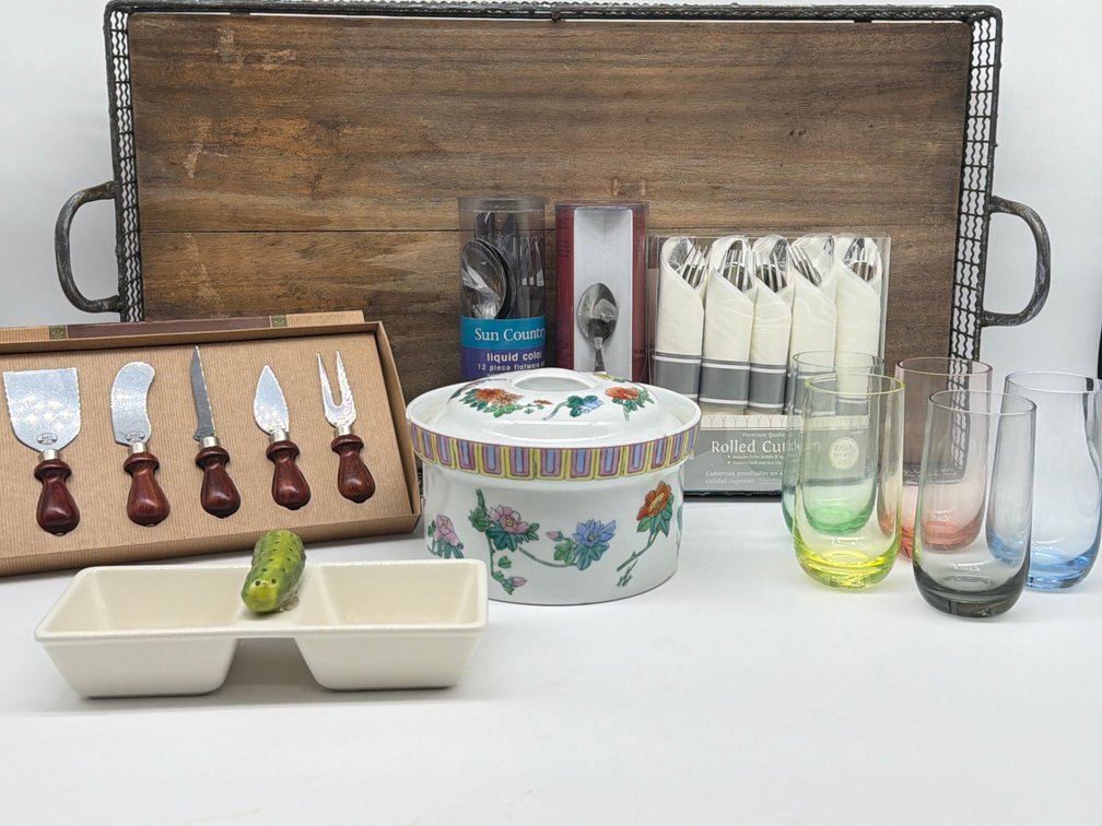 Summer tableware