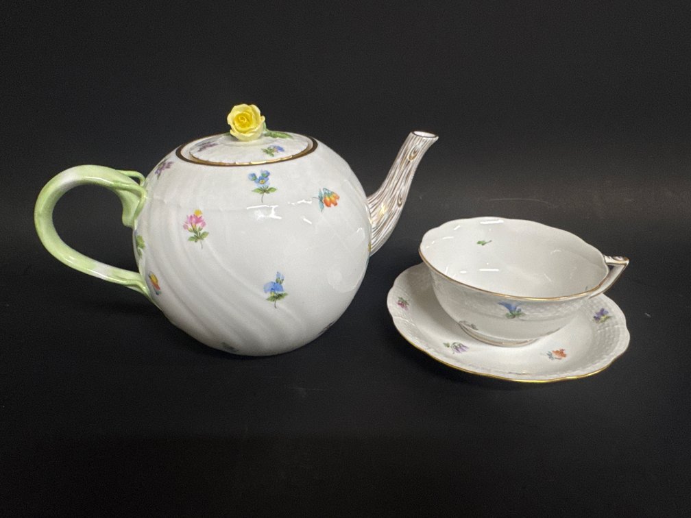 Herend "Kimberly" teapot, cup, and saucer