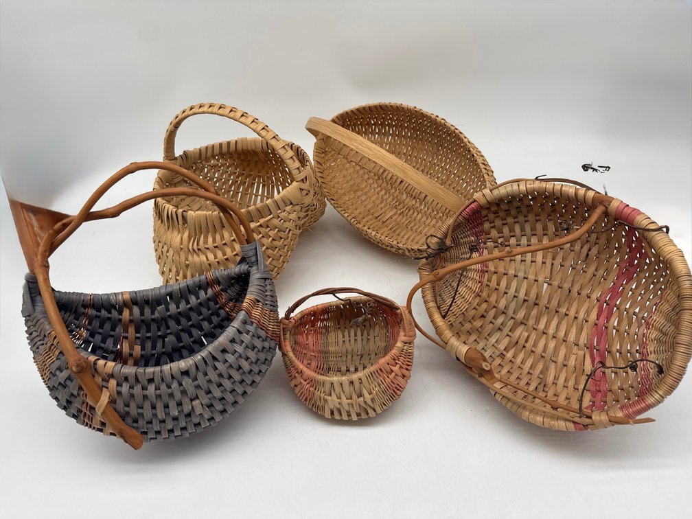 Collection small baskets
