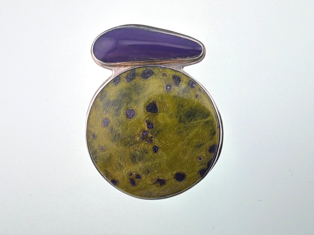 Native American sterling signed TLC natural pin/pendant