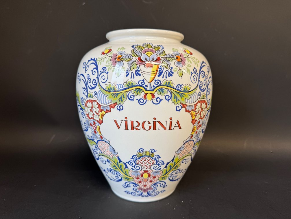 Large delft "Virginia" vase for Colonial Williamsburg