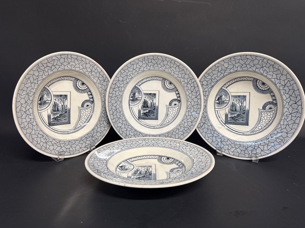 Set of 4 wide rim Aesthetic pattern soup bowls in black
