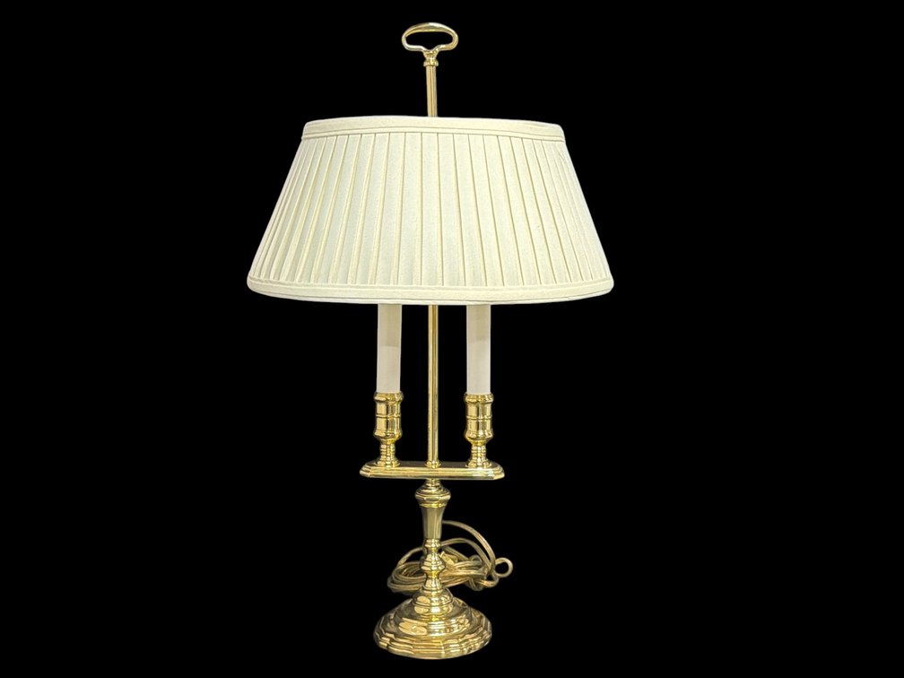 Baldwin two arm bouillotte lamp