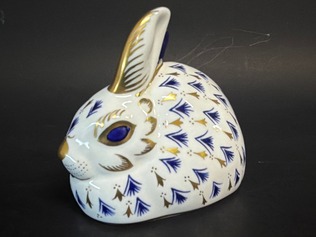 Royal Crown Derby bunny paperweight