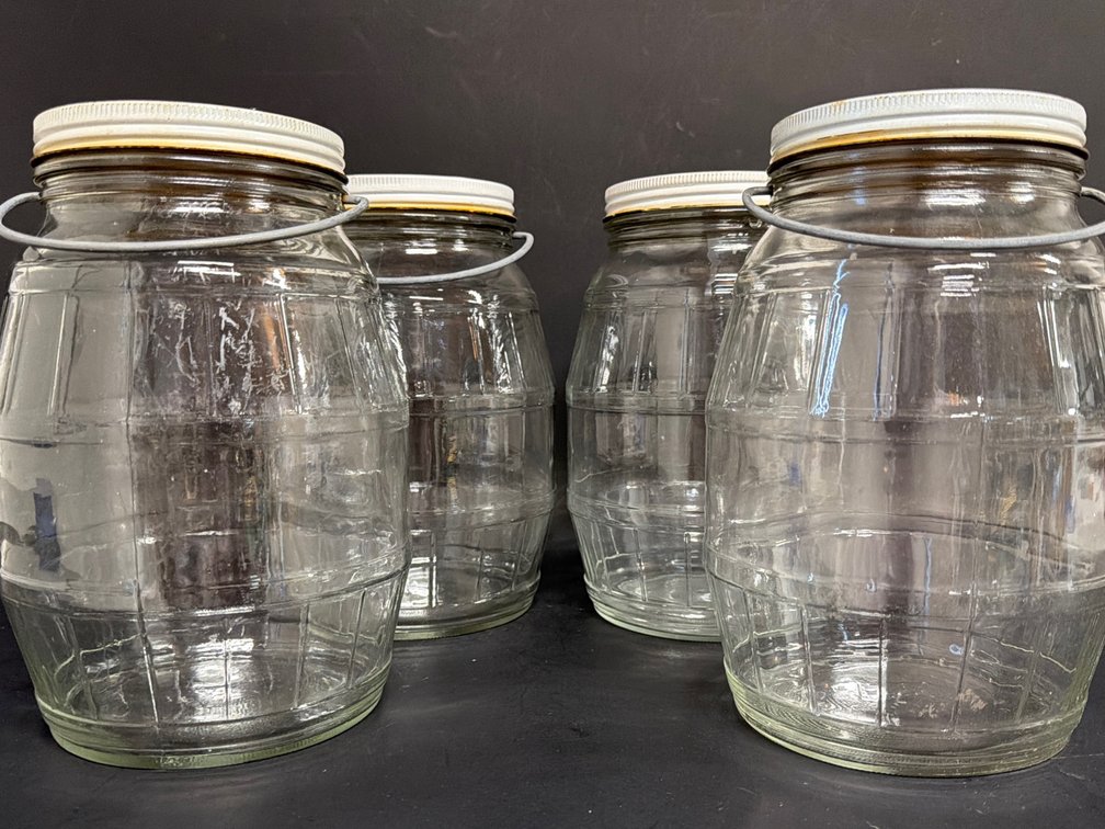Pickle barrel jars (4)