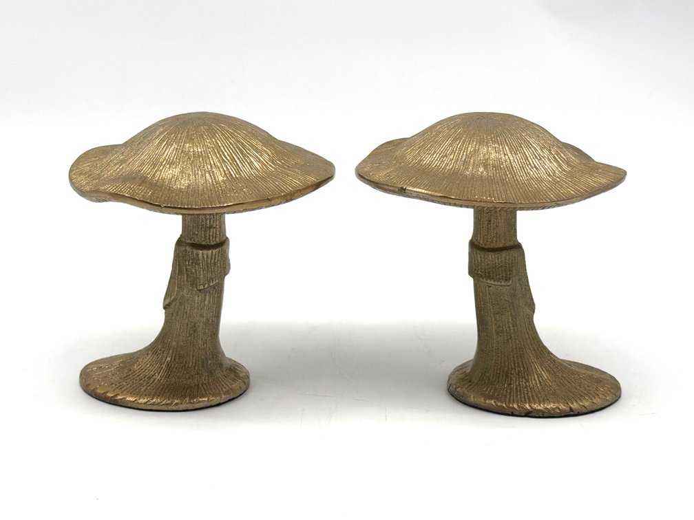 Joss and Main mushroom sculptures (2)