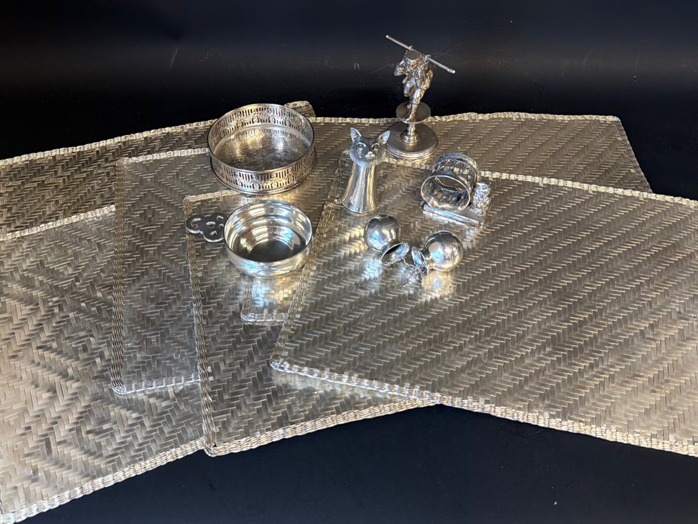 Silver plate, pewter tableware