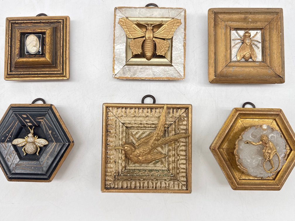 6 Trace Mayer Museum Bees plaques
