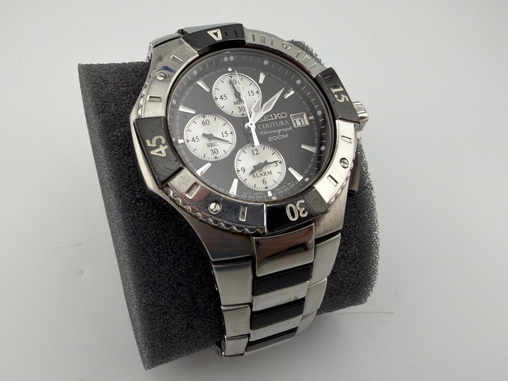 Working stainless steel Seiko Coutura alarm chronograph watch