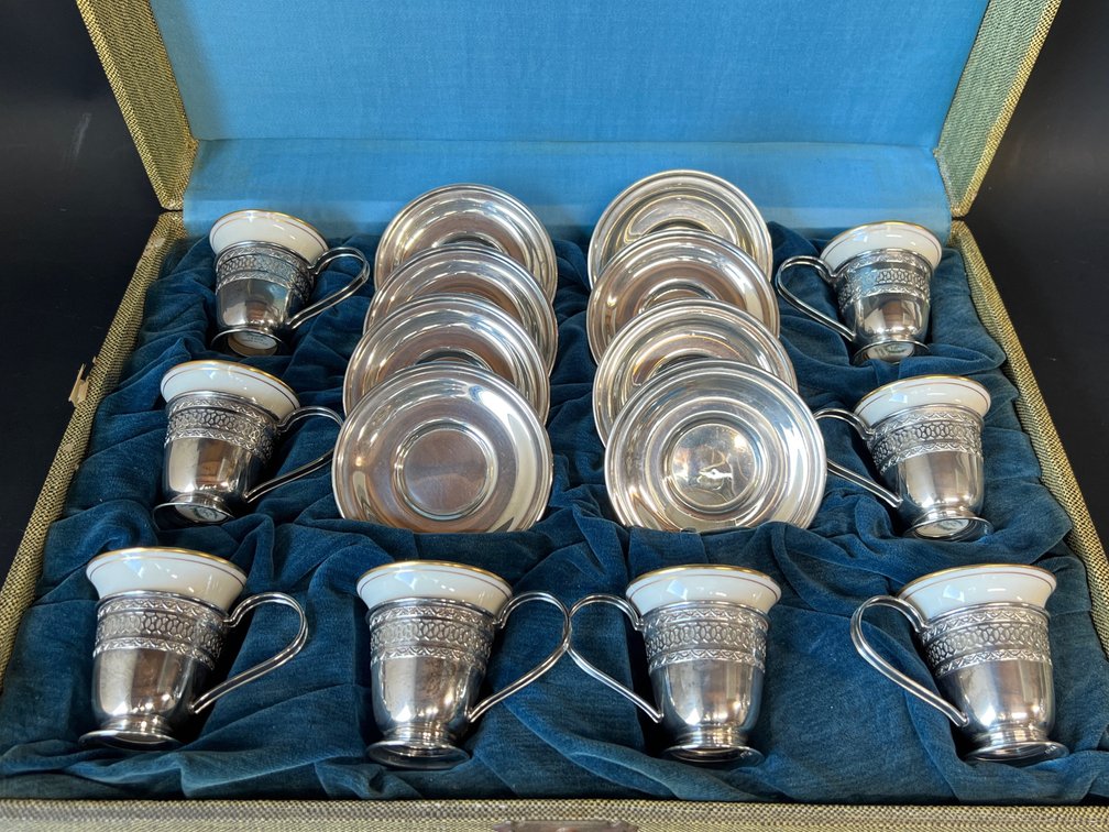 Set of 8 sterling Lenox demitasse cups and saucers in original box