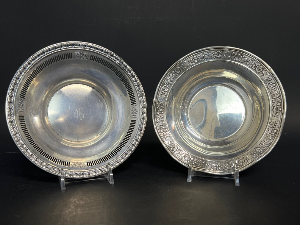 Two sterling silver small bowls