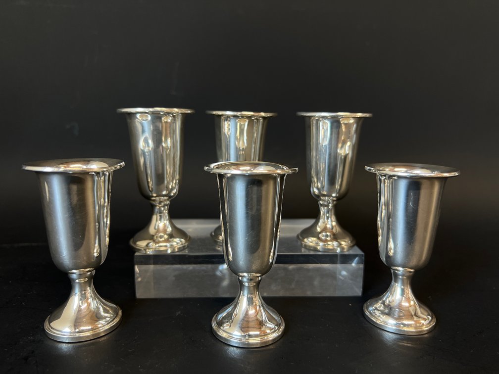 Set of 6 sterling silver cordials with weighted bottoms