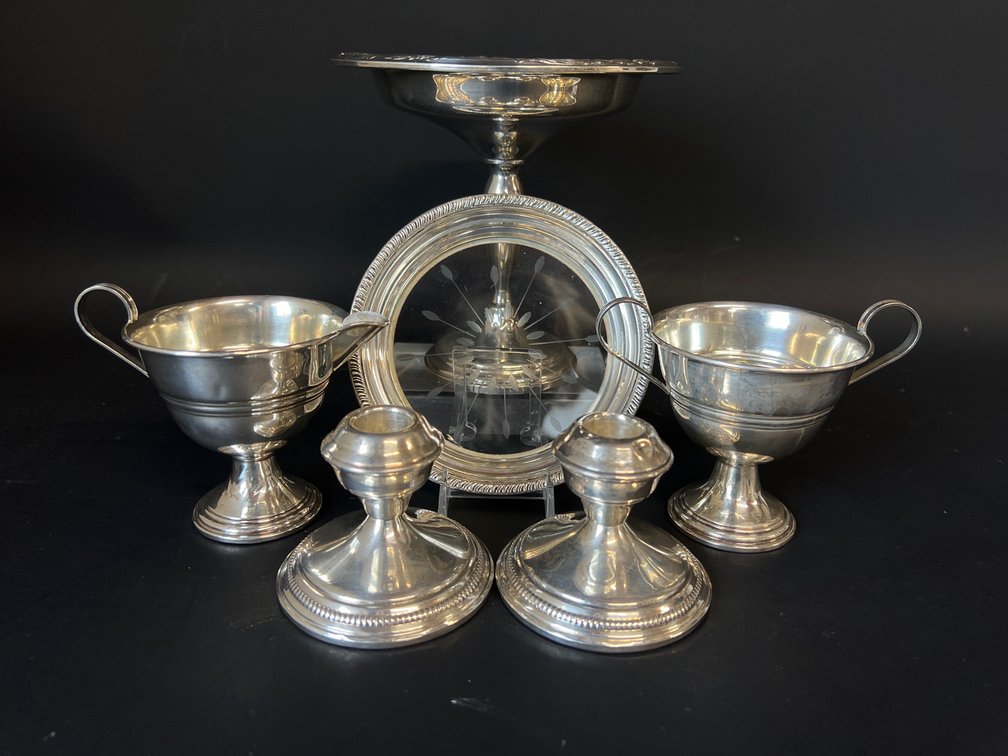 Grouping of weighted sterling silver items