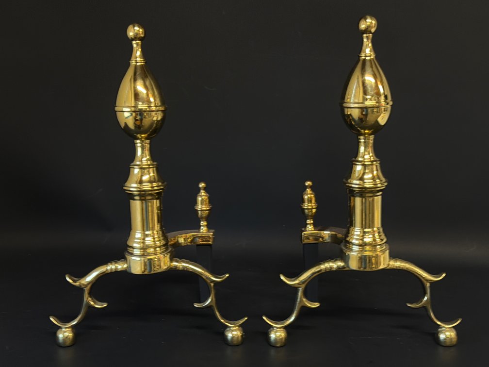Pair of VMC brass andirons "The Kent"