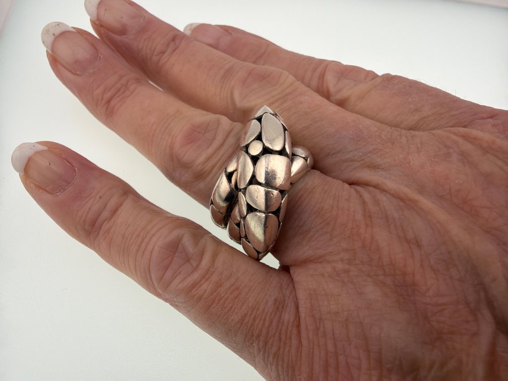 Sterling John Hardy crossover dome ring