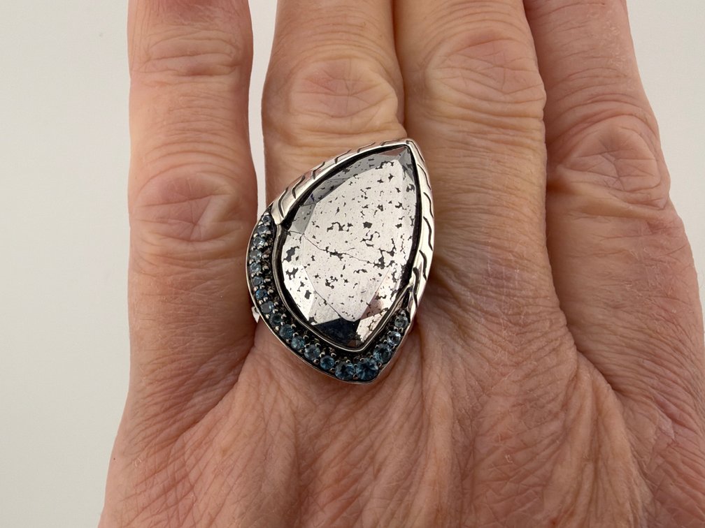 John Hardy "Classic Chain" sterling, hematite, blue topaz ring