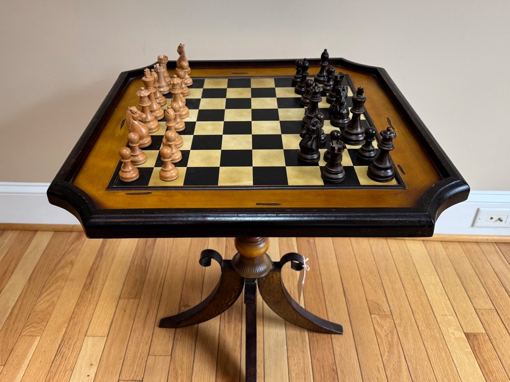 Small chess table set FR