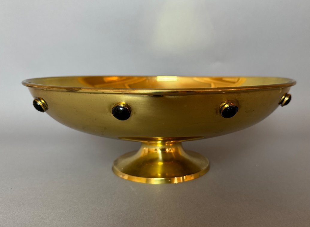 Decorative footed brass bowl with black stone cabochons FR