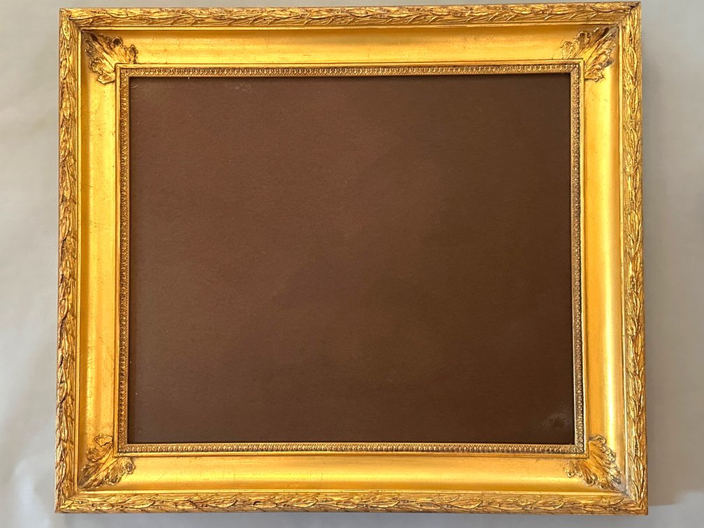 Antique gilt frame DEN