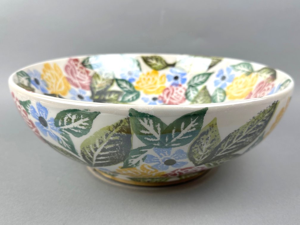 Bassano Italy hand painted large bowl K