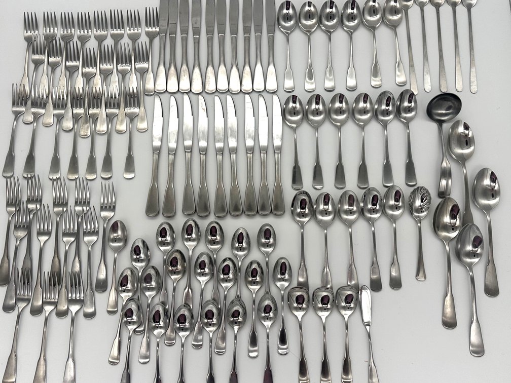 Large lot of assorted stainless flatware K