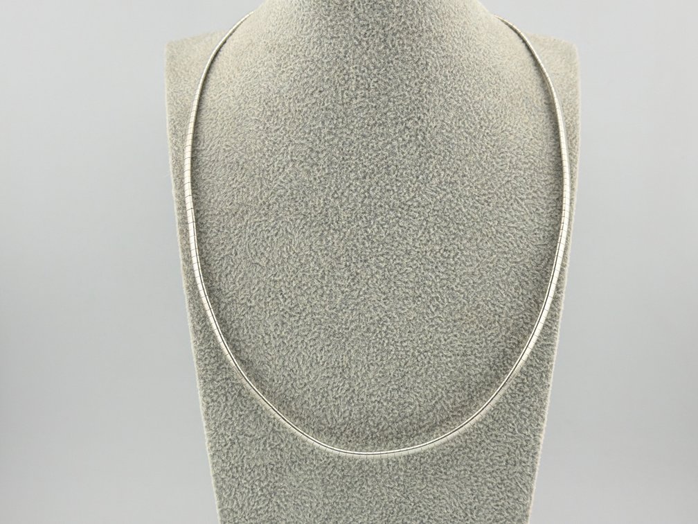 Sterling Omega chain